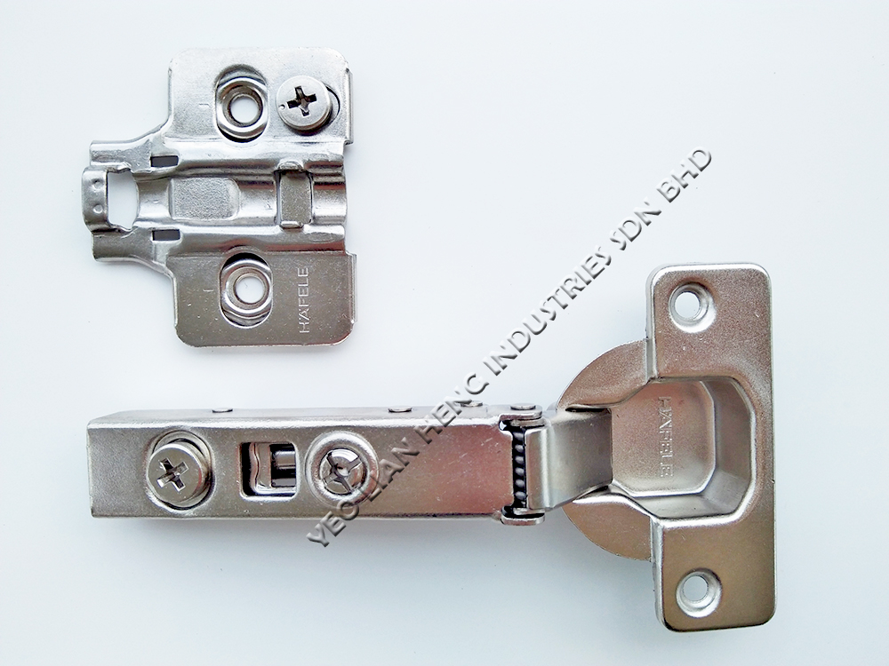 HAFELE SOFT CLOSE 5/8 110° HINGE 315.00.750